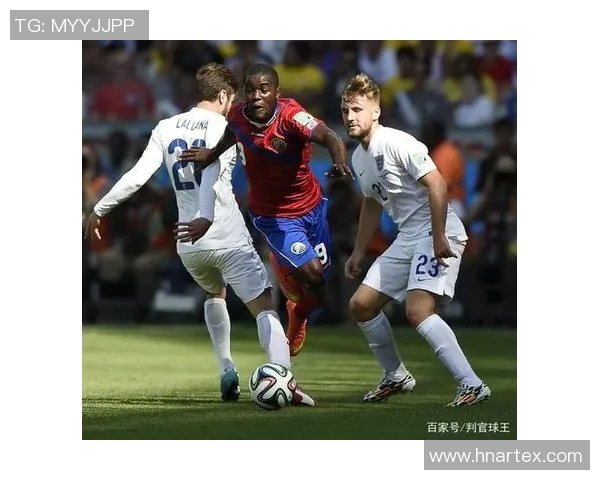 哥斯达尼加男足巨星：飒爽英姿，无惧挑战